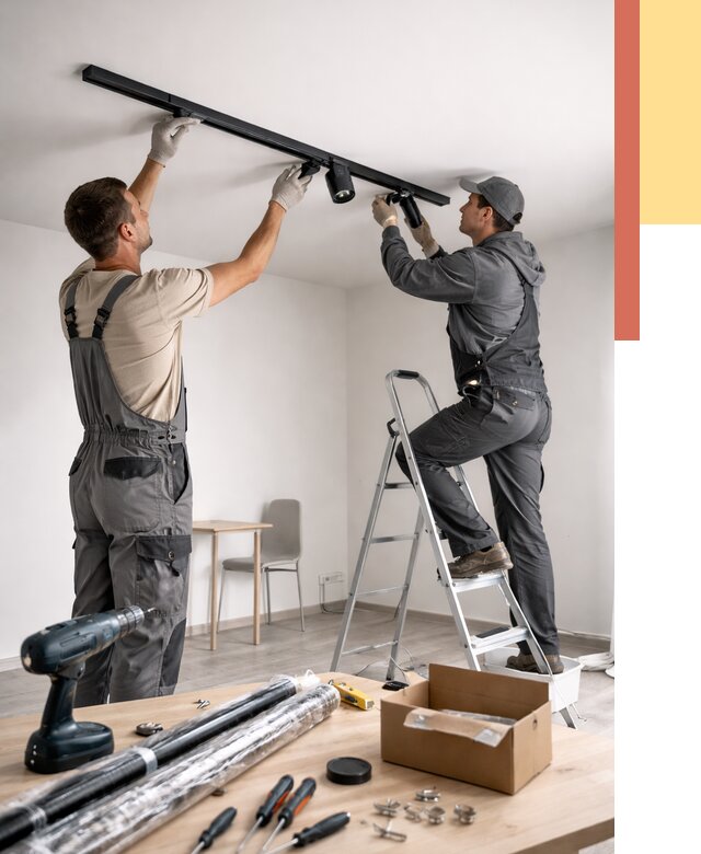 Установка трековых светильников в натяжной потолок в Воткинске от 4351 руб. | ОТДЕЛОЧНИК-Втк